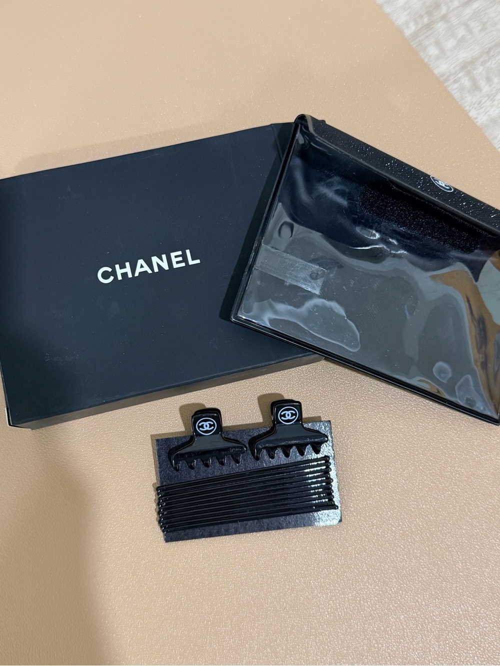 GWP CHANEL VIP gift Black Hair Accessory Set